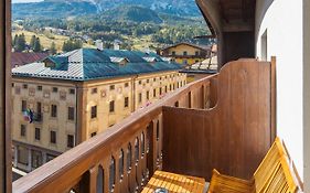 Hotel Montana